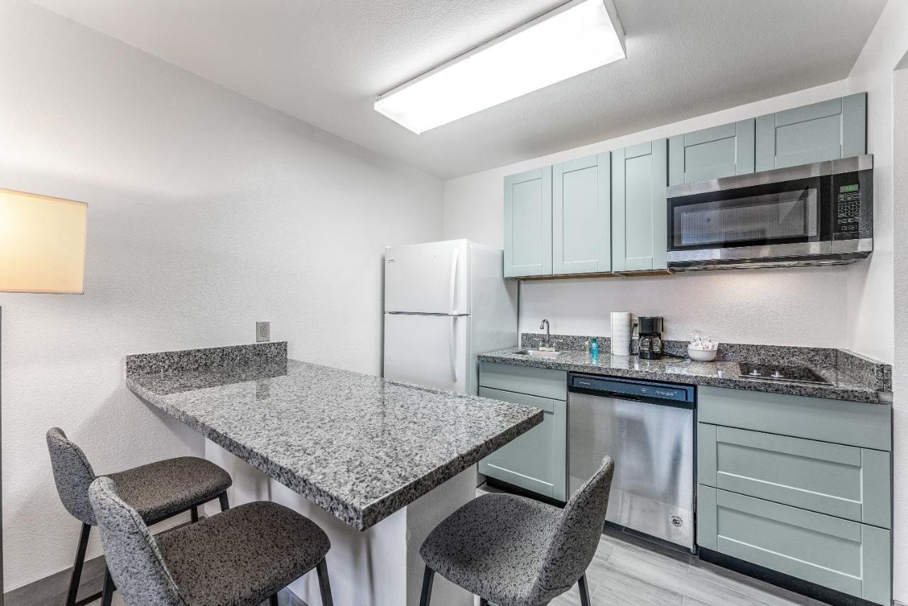 Chandler Perfect Location 1 Bedroom Bagian luar foto